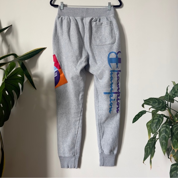 Champion x Coca Cola Reverse Weave Jogger Sweatpants in Oxford Gray Size M - Picture 2 of 8
